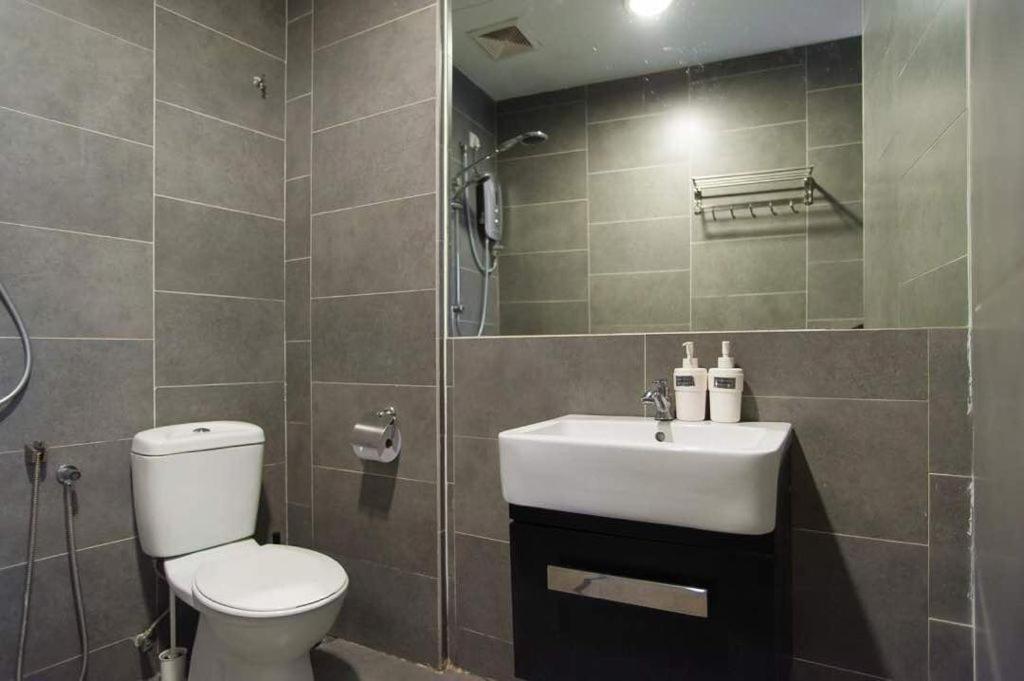 Apartamento Empihaus 001 Empire Damansara Petaling Jaya Exterior foto
